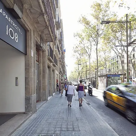 Rambla108 מלון דירות