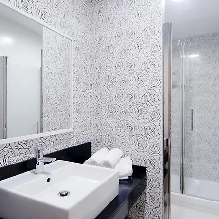 Rambla108 Lejlighedshotel 3*