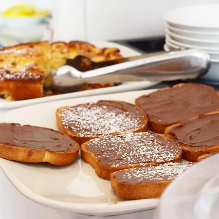 Blue Alojamento de Acomodação e Pequeno-almoço 2*