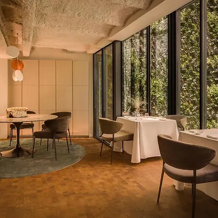 Ohla Eixample 5*