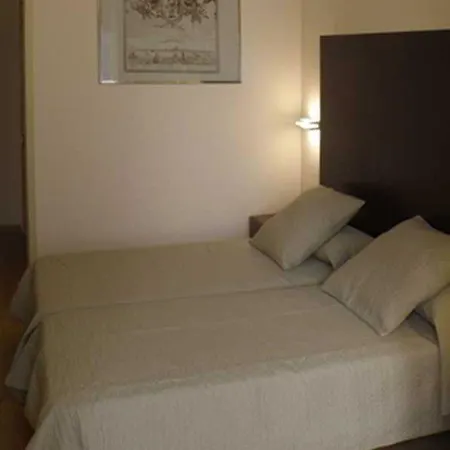 Hotel Center Gran Via *