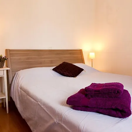 Apartment Piso En Poblesec Barcelona