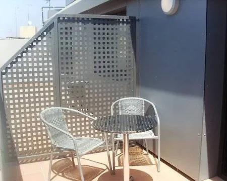 Acta Laumon מלון 3*
