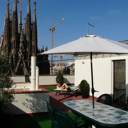 Absolute Sagrada Familia Lägenhet Barcelona