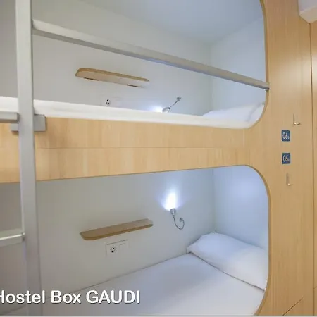 Hostel Rocket Gracia Barselona