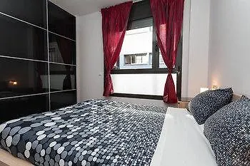 Via Augusta Apartment *