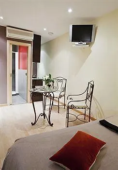 Appartamento Ainb Ramblas-colon Barcellona