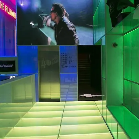 Vandrarhem Sant Jordi Rock Palace Barcelona