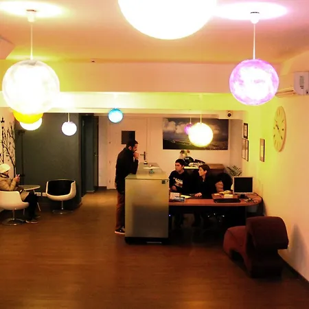 Bypillow House