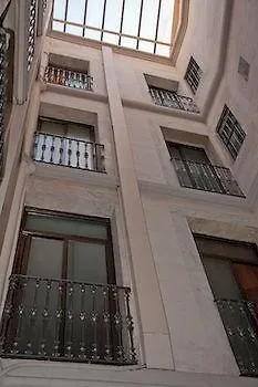 Paris * Barcelona