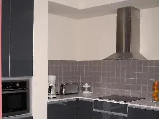 Limehome Rector Triado Apartmán *