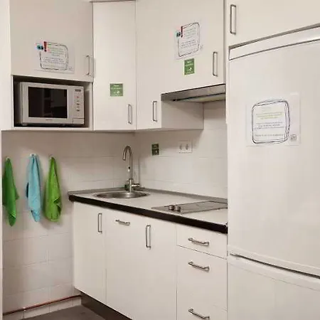 Hostel Onefam Ramblas *