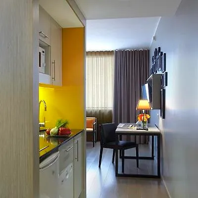 Citadines Ramblas Апарт-отель 3*