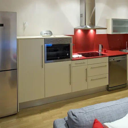 Flateli Pelayo Barcelona