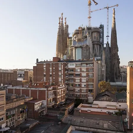 Ab Sagrada Familia *