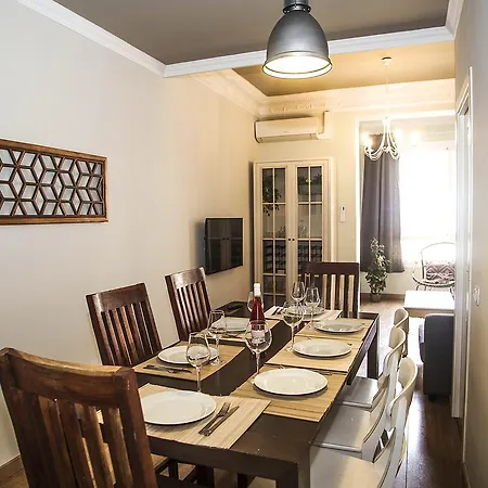 Apartamento Mai & Maud Paralel Barcelona