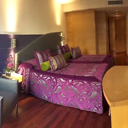Hotel Sansi