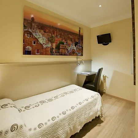 Hostal Barcelona Konukevi