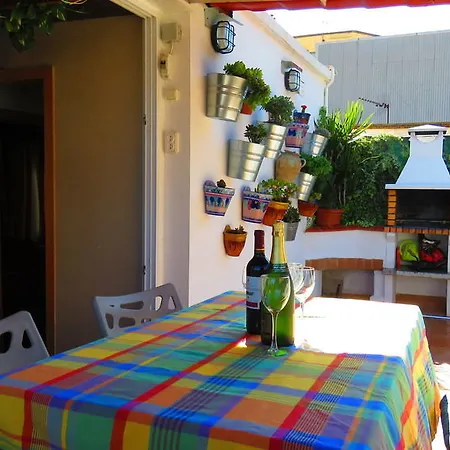 ático, Terraza Y Bbq, Metro Bcn, Park Güell Apartahotel 3*