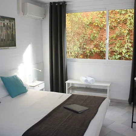Bypillow House