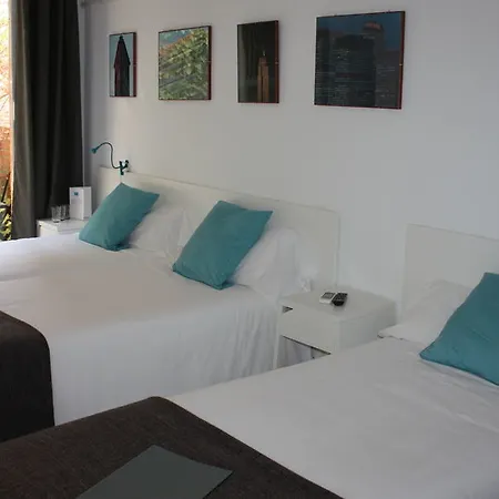Bypillow House