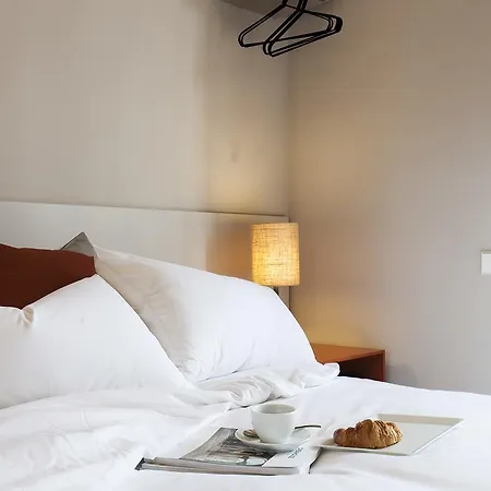 Destinationbcn - Universitat Hotel