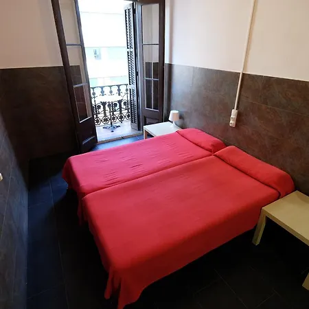 Lenin Penzion Barcelona
