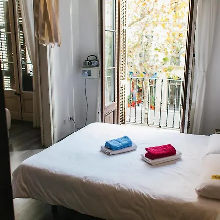 Πανσιόν Zoorooms Boutique 2*