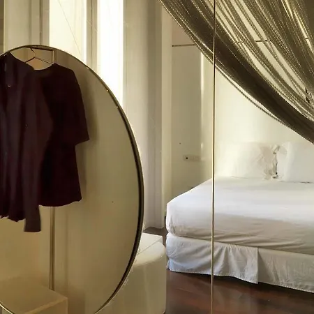 Otel Chic & Basic Born Boutique Barselona