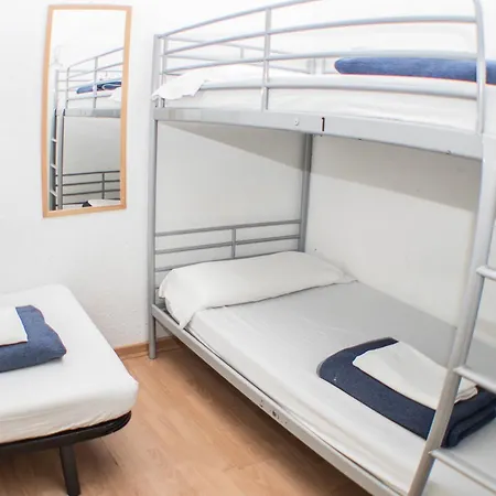 Hostel Sant Jordi