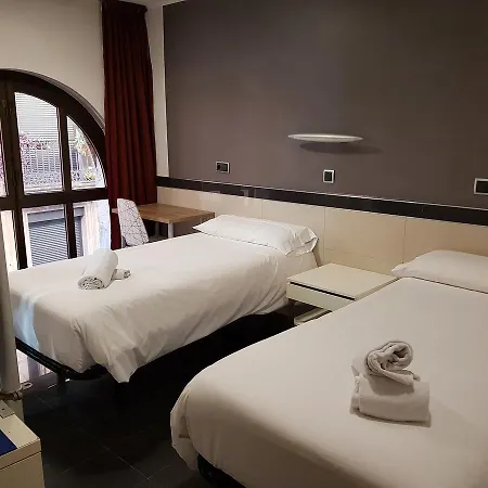 Levante Гостевой дом 2*