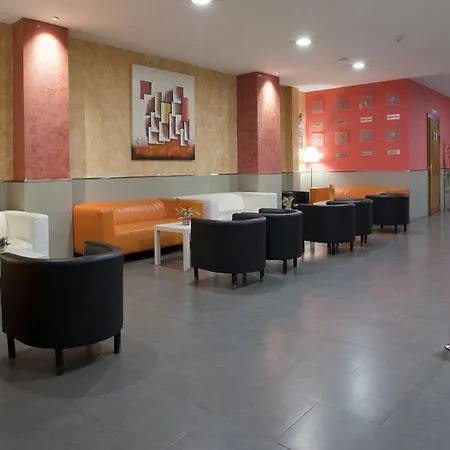 Hostal Barcelona Konukevi 2*