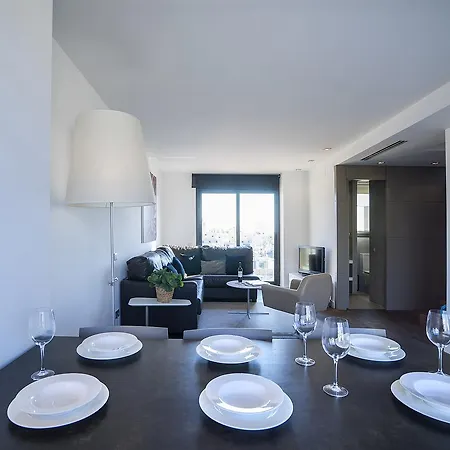 Friendly Palau Apartamento *