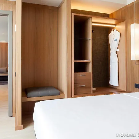 Ac Diagonal L'illa By Marriott Hotel