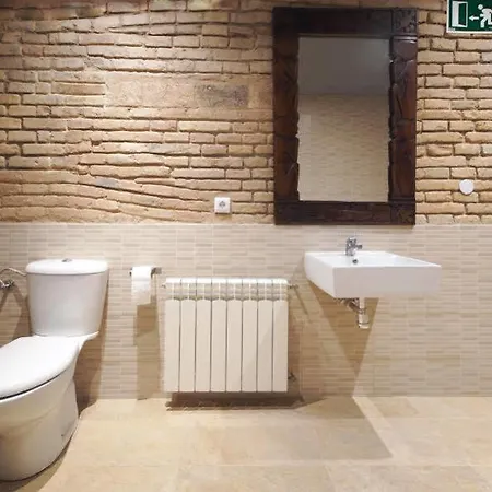 Black Swan Hostel