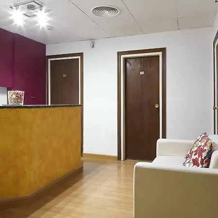 La Palmera 2* Barcelona