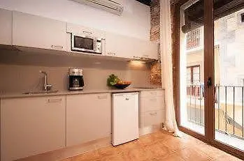 Borne Decimononico 4* Barcelone