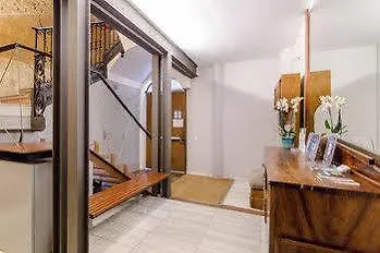 Borne Decimononico 4* Barcelone