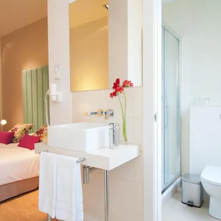 Bachome Terrace Bed & Breakfast 3*
