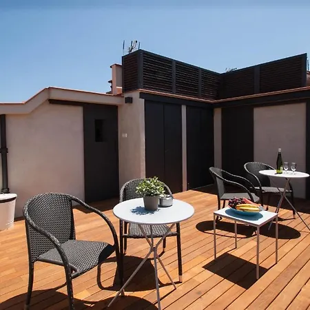 Deco Barcelona-born St. Apartment