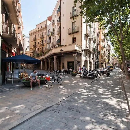 Deco Barcelona-born St. * Barcelona