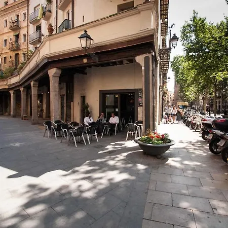 Deco Barcelona-born St. Barcelona