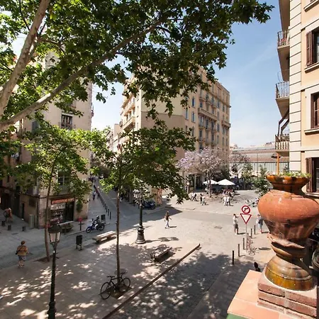 Deco Barcelona-born St. Apartment *