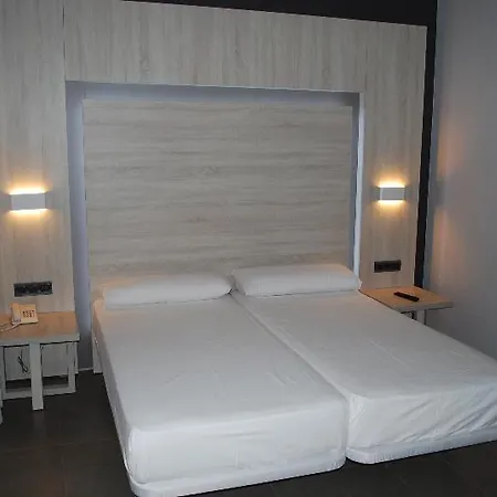 Πανσιόν Plaza Goya 2*