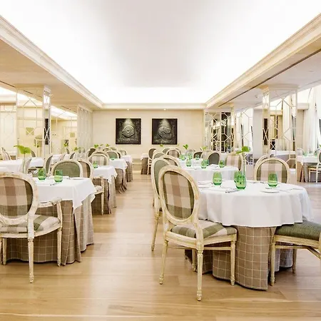 Apartamento Majestic Residencia *