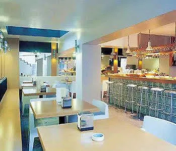 Hotell Colors 2*