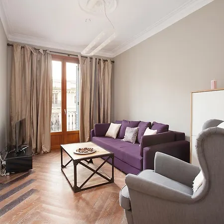 Trafalgar Luxury *