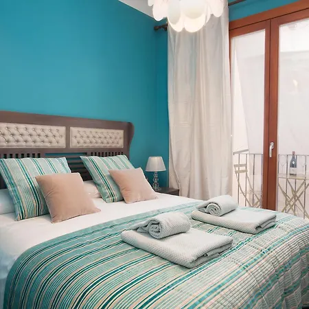Trafalgar Luxury Apartment Barcelona