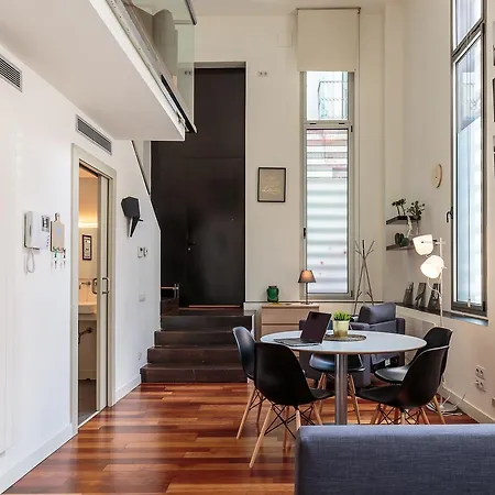 Modern And Trendy Duplex Next To Paseo De Gracia Appartement Barcelona