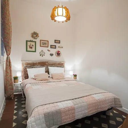 Cozy Flat With Unbeatable Views To Sagrada Familia Apartment